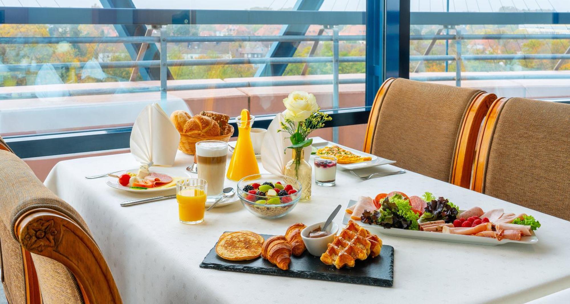 Victor'S Residenz-Hotel Frankenthal Frankenthal  Dış mekan fotoğraf